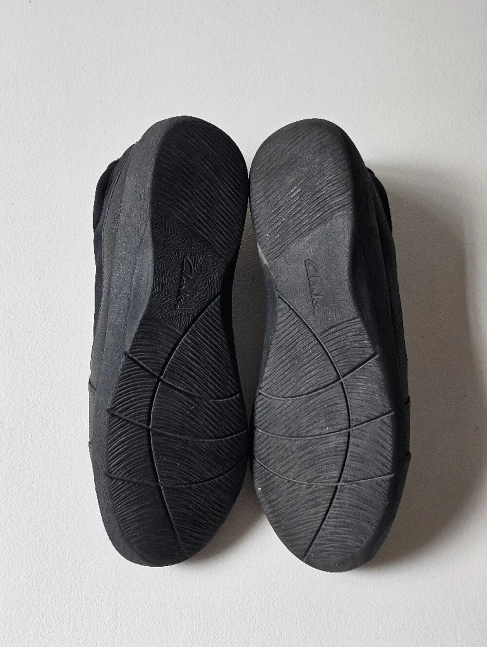 Clarks Cloudsteppers Sillian Paz Black Slip-On Flats Women's US 6.5 M Cushion